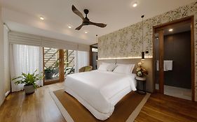 Colombo Villa Collection